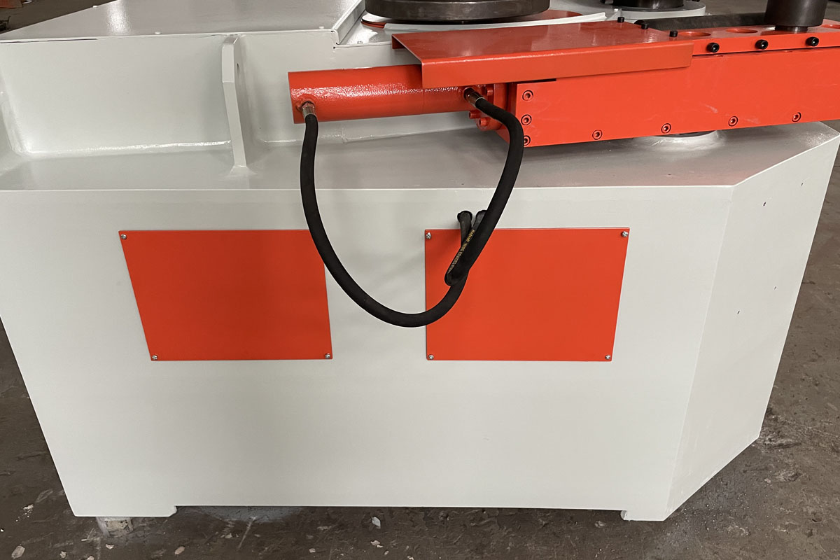 什么是型材彎曲機，概述其應用范圍